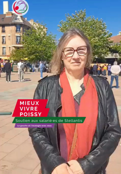 couverture de la vidéo avec Laurence devant la manifestation sur la place de la mairie
