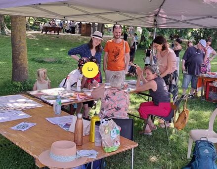 personnes à la Fête de la nature